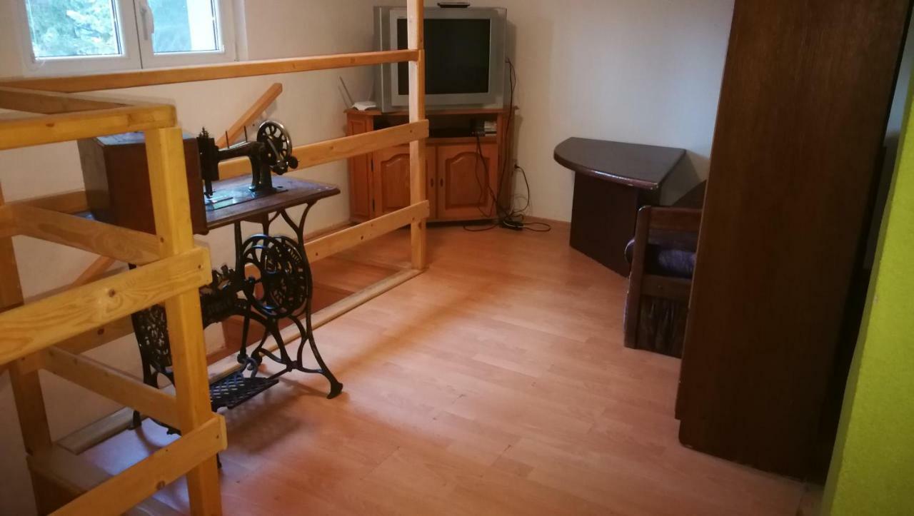 Chata Eliska Vendégház Stará Lesná Kültér fotó