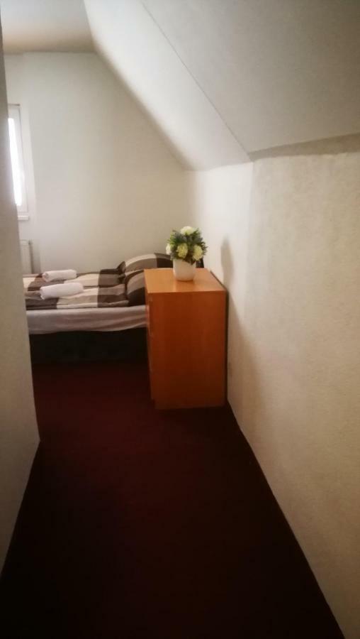 Chata Eliska Vendégház Stará Lesná Kültér fotó